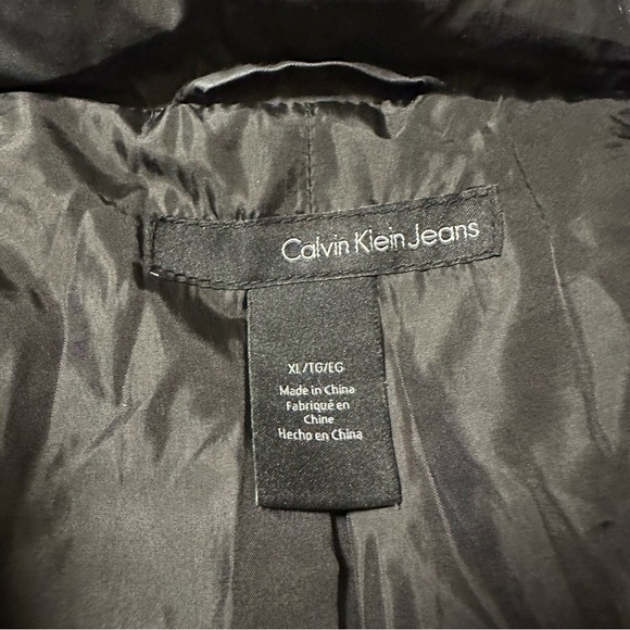Calvin Klein Jeans Black Quilted Puffer Coat Jacket - Picture 9 of 10